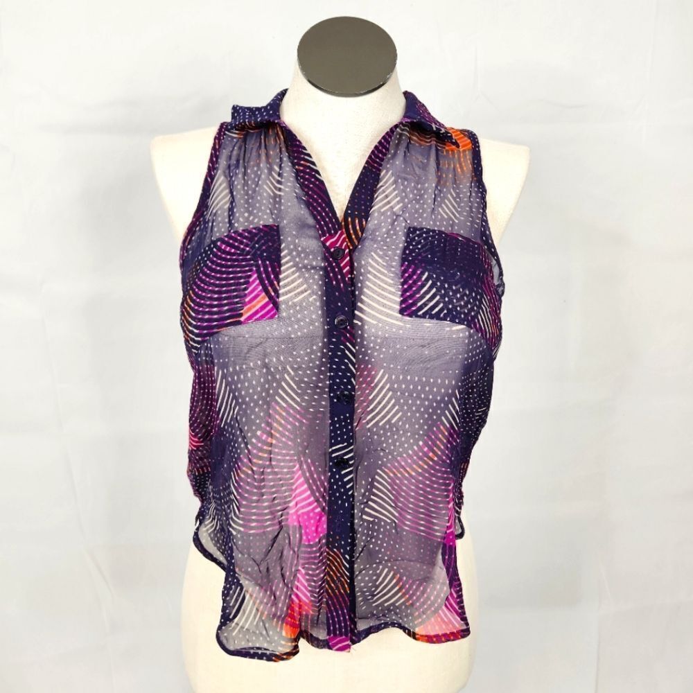 3/$25 Lily White Sheer Button Up Collared Sleeveless Blouse Top Sz S